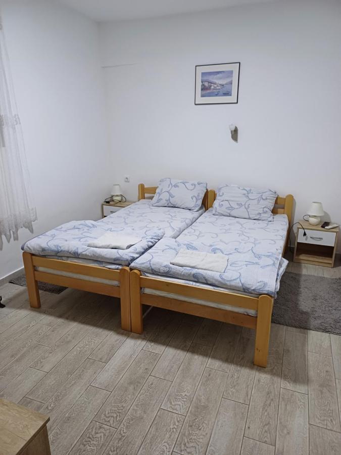 Apartman “Sanja” Пирот Екстериор снимка