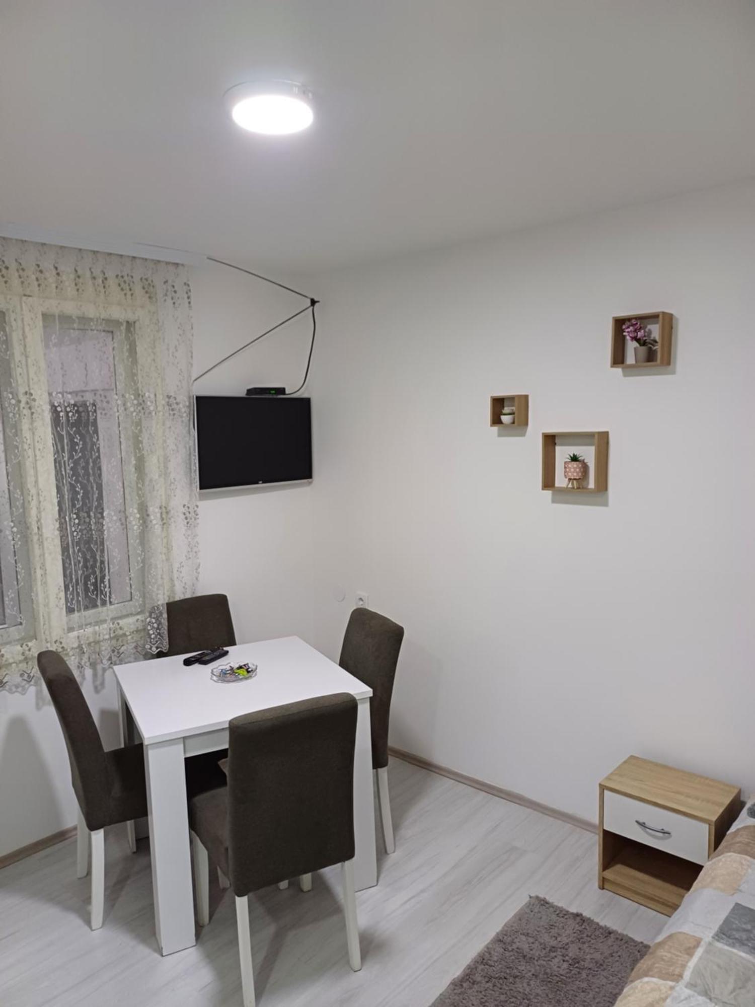 Apartman “Sanja” Пирот Екстериор снимка